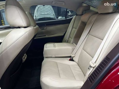 Lexus ES 2015 - фото 19