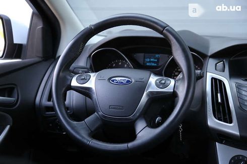 Ford Focus 2014 - фото 16