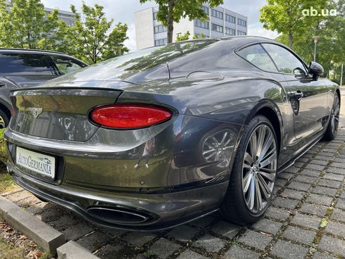 Bentley Continental GT 2022 - фото 32