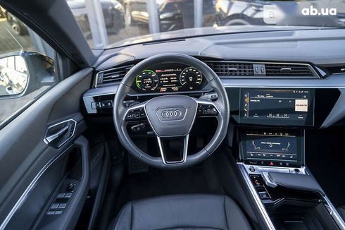 Audi E-Tron 2021 - фото 25