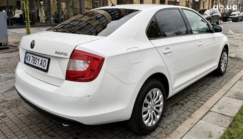 Skoda Rapid 2016 белый - фото 20
