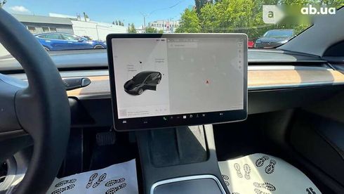 Tesla Model 3 2021 - фото 21