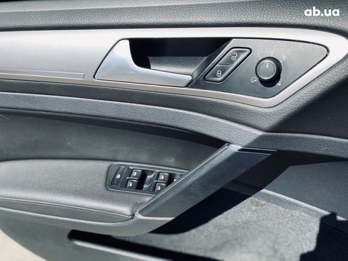 Volkswagen e-Golf 2015 черный - фото 14