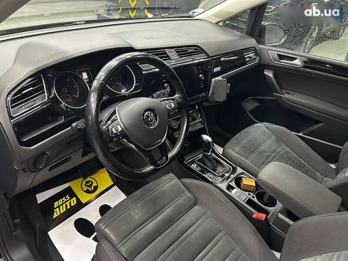 Volkswagen Touran 2017 - фото 8