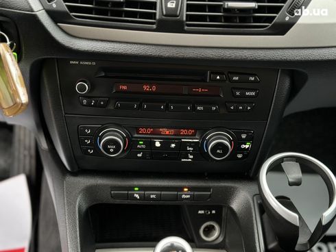 BMW X1 2011 черный - фото 31
