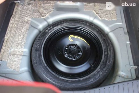 Ford C-Max 2010 - фото 13