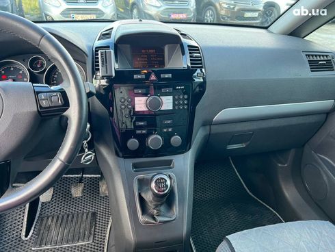 Opel Zafira 2012 серый - фото 28