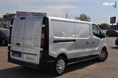 Renault Trafic 2020 - фото 10