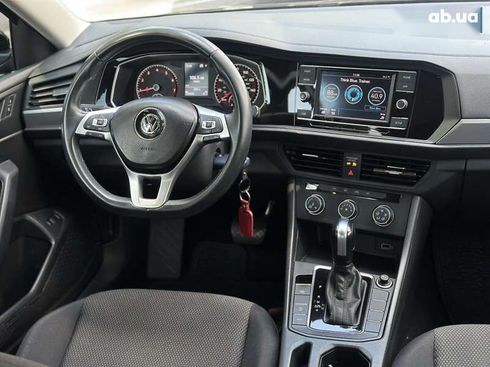 Volkswagen Jetta 2019 - фото 19