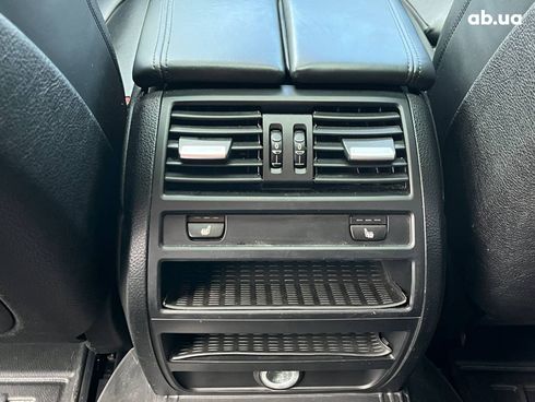 BMW 5 серия 2016 серый - фото 7