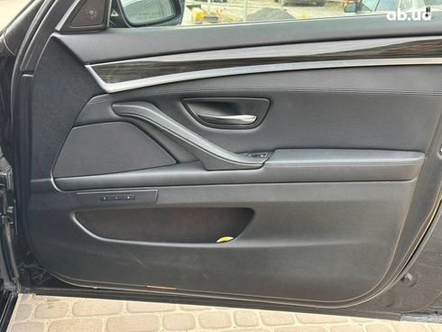 BMW 5 серия 2012 черный - фото 35