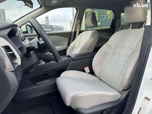 Nissan Rogue 2022 - фото 18