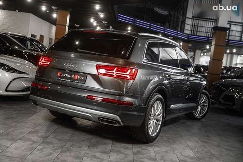 Audi Q7 2015 - фото 29