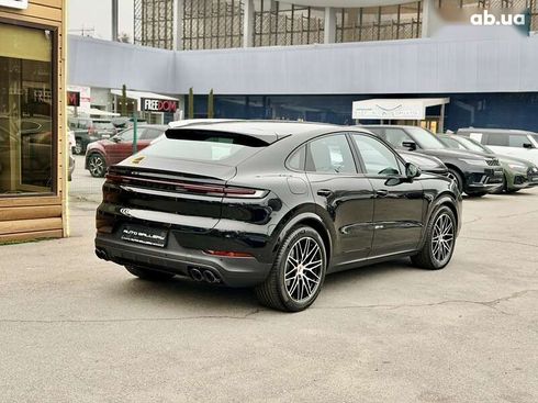 Porsche Cayenne Coupe 2024 - фото 9