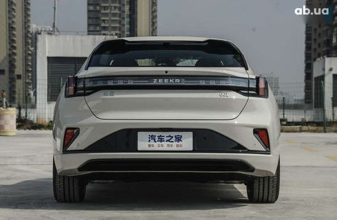 Zeekr 001 2025 - фото 6