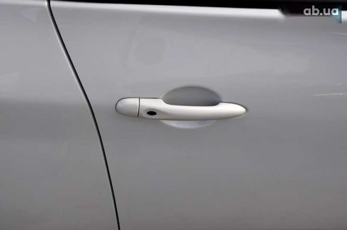 Renault Zoe 2015 - фото 10