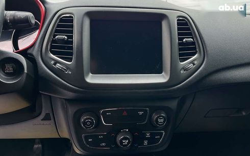 Jeep Compass 2019 - фото 16
