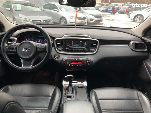 Kia Sorento 2016 серый - фото 38