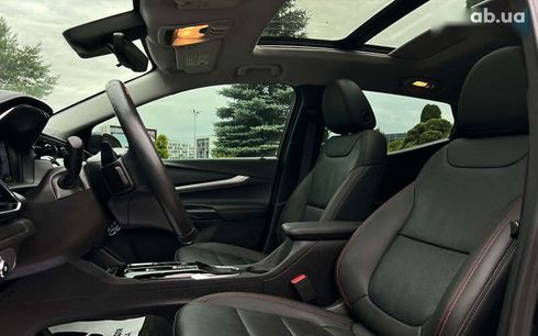 Chevrolet Bolt 2023 - фото 19