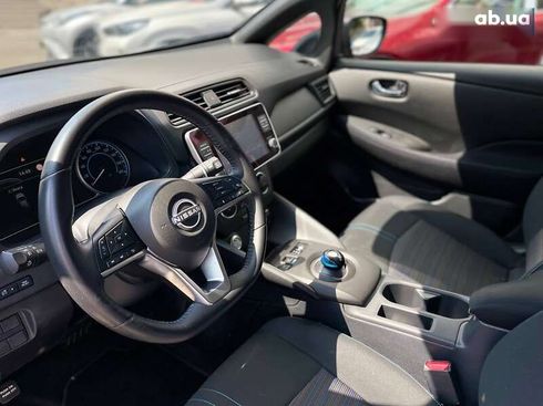 Nissan Leaf 2022 - фото 29