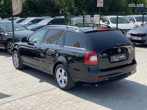 Skoda Octavia 2010 - фото 20