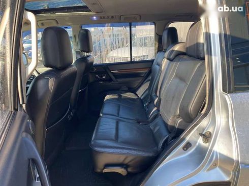 Mitsubishi Pajero Wagon 2008 - фото 21