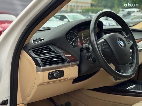 BMW X5 2011 белый - фото 26