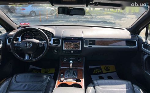 Volkswagen Touareg 2012 - фото 11