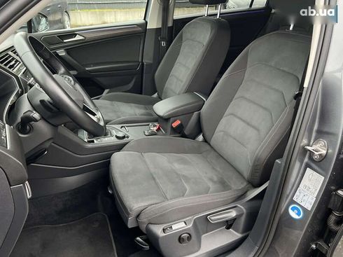 Volkswagen Tiguan Allspace 2022 - фото 29