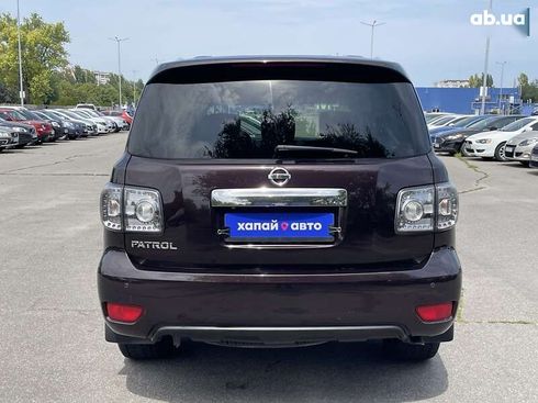 Nissan Patrol 2011 - фото 8