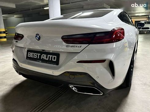 BMW 8 серия 2019 - фото 11