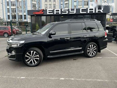 Toyota Land Cruiser 2019 - фото 4