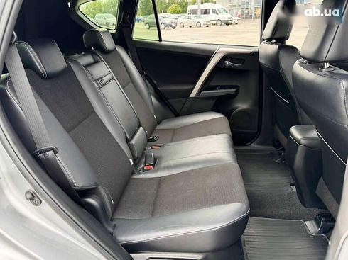 Toyota RAV4 2016 - фото 26