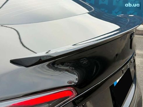 Tesla Model S 2019 - фото 24