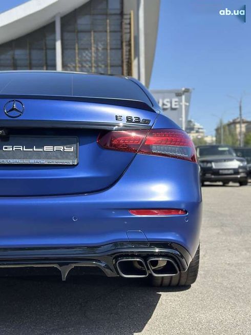 Mercedes-Benz E-Класс 2021 - фото 11