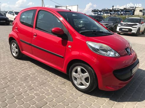 Peugeot 107 2008 красный - фото 13