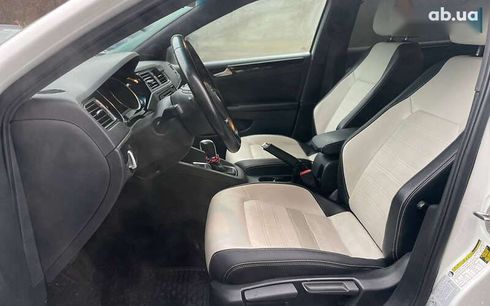 Volkswagen Jetta 2015 - фото 7