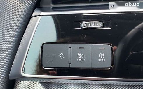Audi Q8 2019 - фото 16