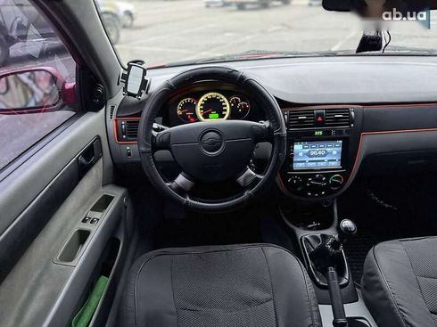 Chevrolet Lacetti 2012 - фото 14