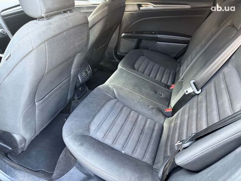 Ford Fusion 2017 черный - фото 11