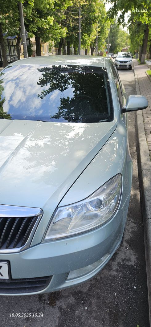Skoda Octavia 2011 зеленый - фото 6