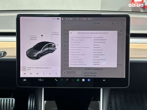 Tesla Model 3 2019 - фото 19