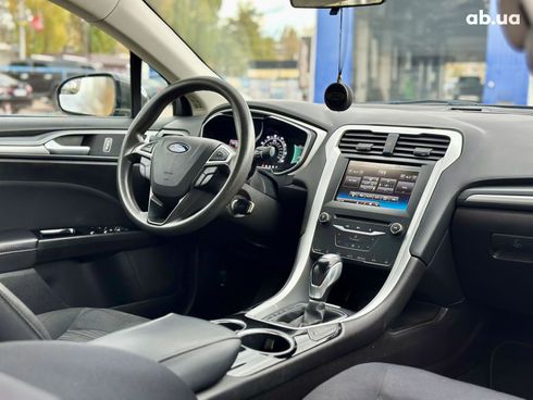 Ford Fusion 2016 серый - фото 15