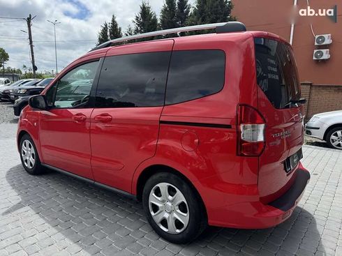 Ford Tourneo Courier 2018 - фото 16