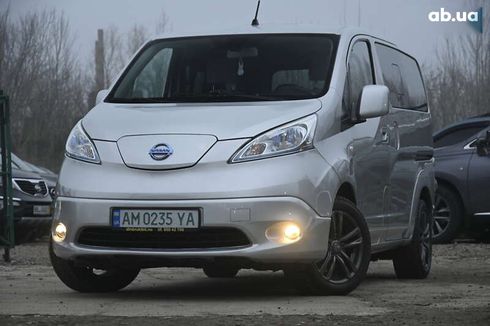 Nissan e-NV200 2015 - фото 10