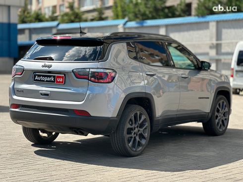 Jeep Compass 2020 серый - фото 5