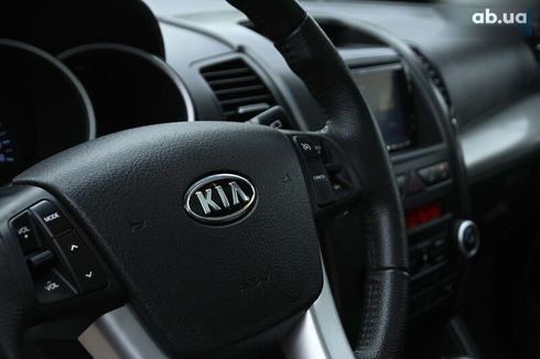 Kia Sorento 2010 - фото 24