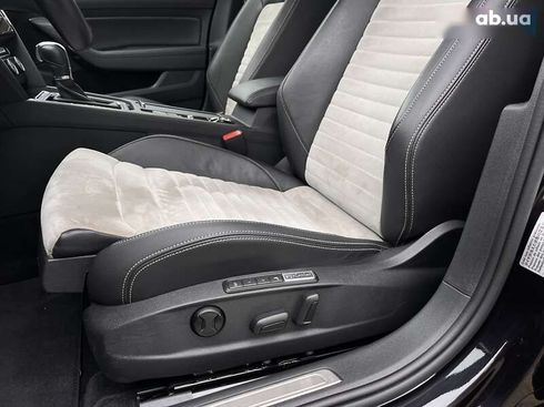 Volkswagen Passat 2018 - фото 20