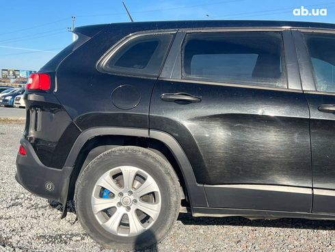 Jeep Cherokee 2013 черный - фото 5
