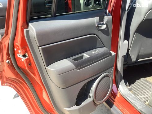 Jeep Patriot 2016 красный - фото 49